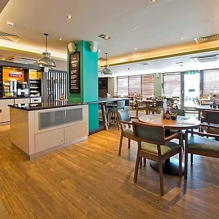 Premier Hotel 3*